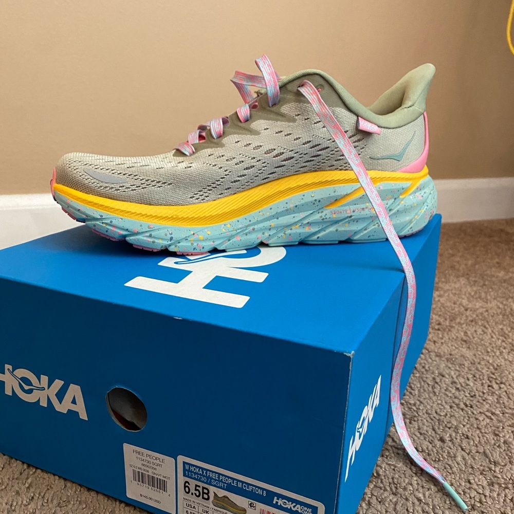 Hoka x FreePeople Movement Clifton 8 in Seeweed/Green Tea